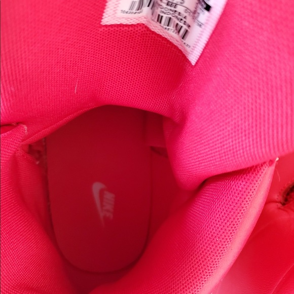 NWOT - Red leather Nike Marxman - Picture 2 of 5